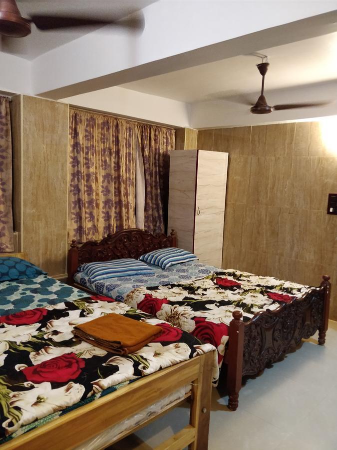 Rajalakshmi Guesthouse Mahabalipuram Buitenkant foto